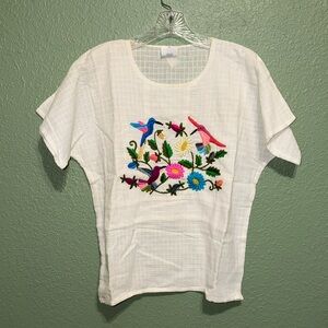 New Vintage Deadstock Embroidered Floral Hummingbird Bird Top